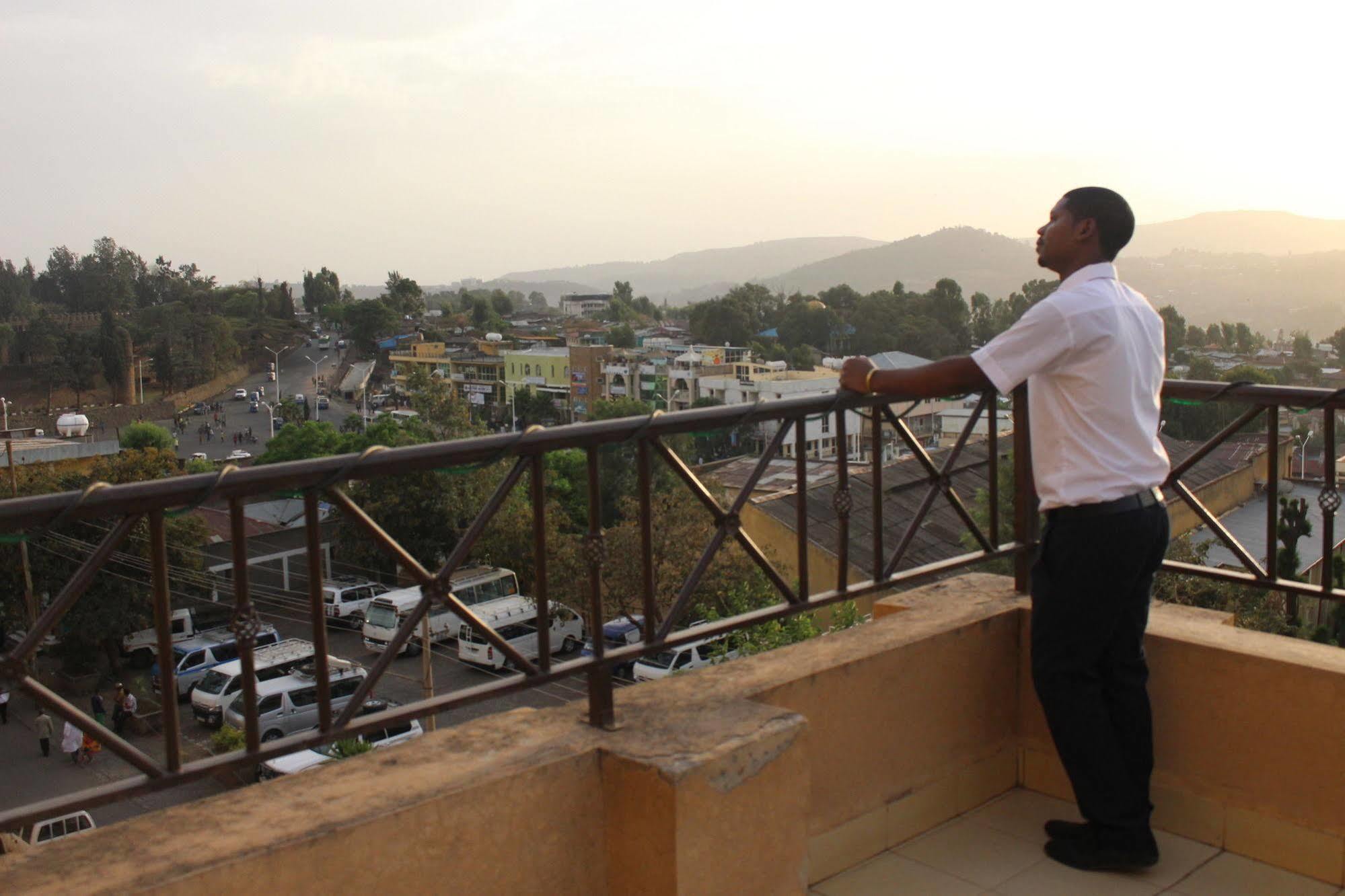 Taye Belay Hotel Gondar Exterior foto