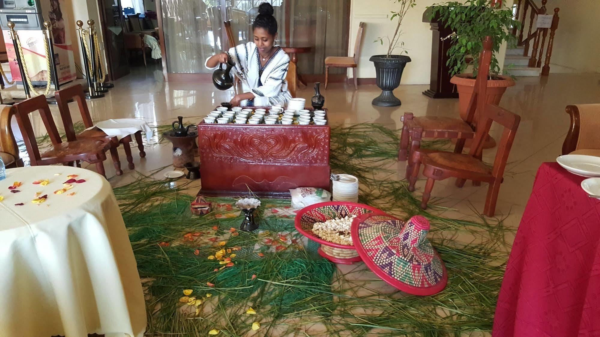 Taye Belay Hotel Gondar Exterior foto